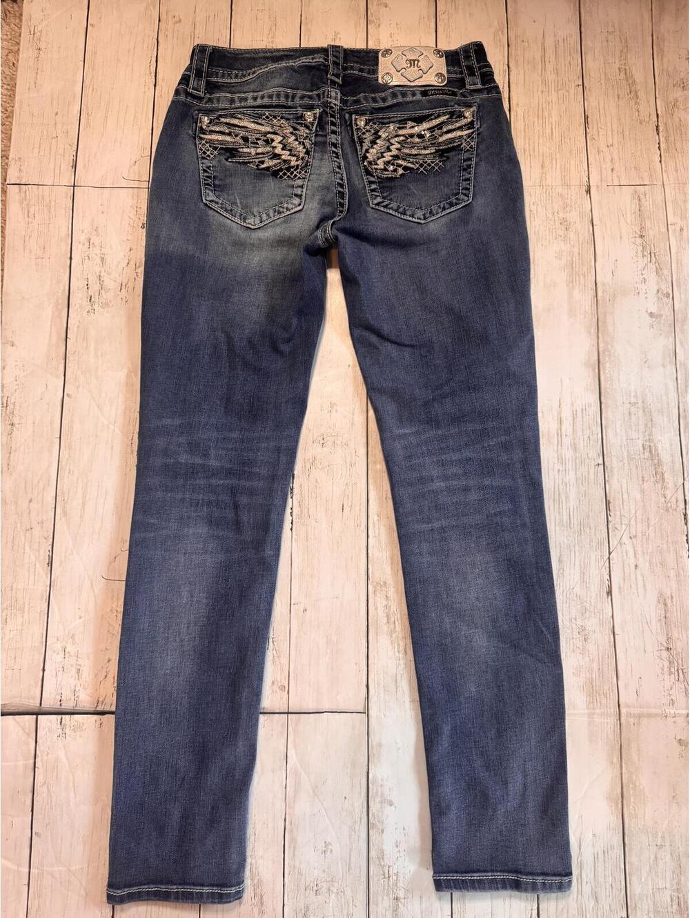 Miss Me Y2K Skinny Jeans Size 28 Embroidered Wing Pockets Stretch Denim